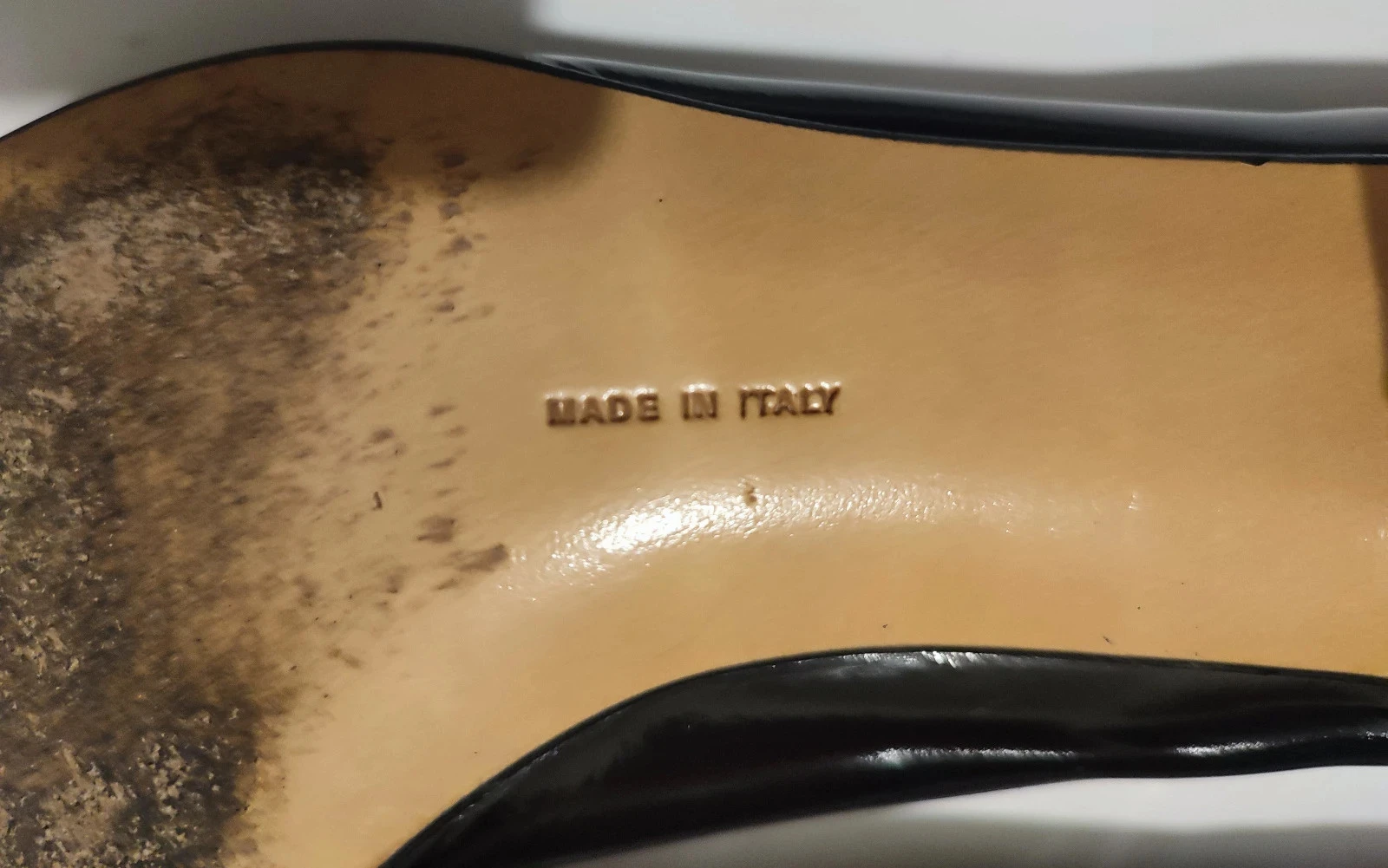Salvatore Ferragamo hakken. – photo 9